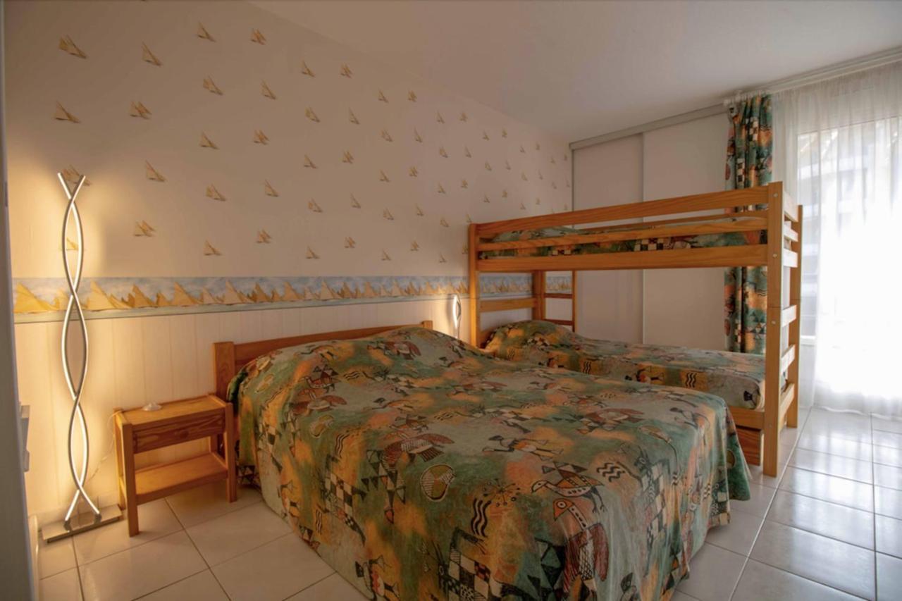 Apartment With Balcony And View On The Port Fréjus Dış mekan fotoğraf